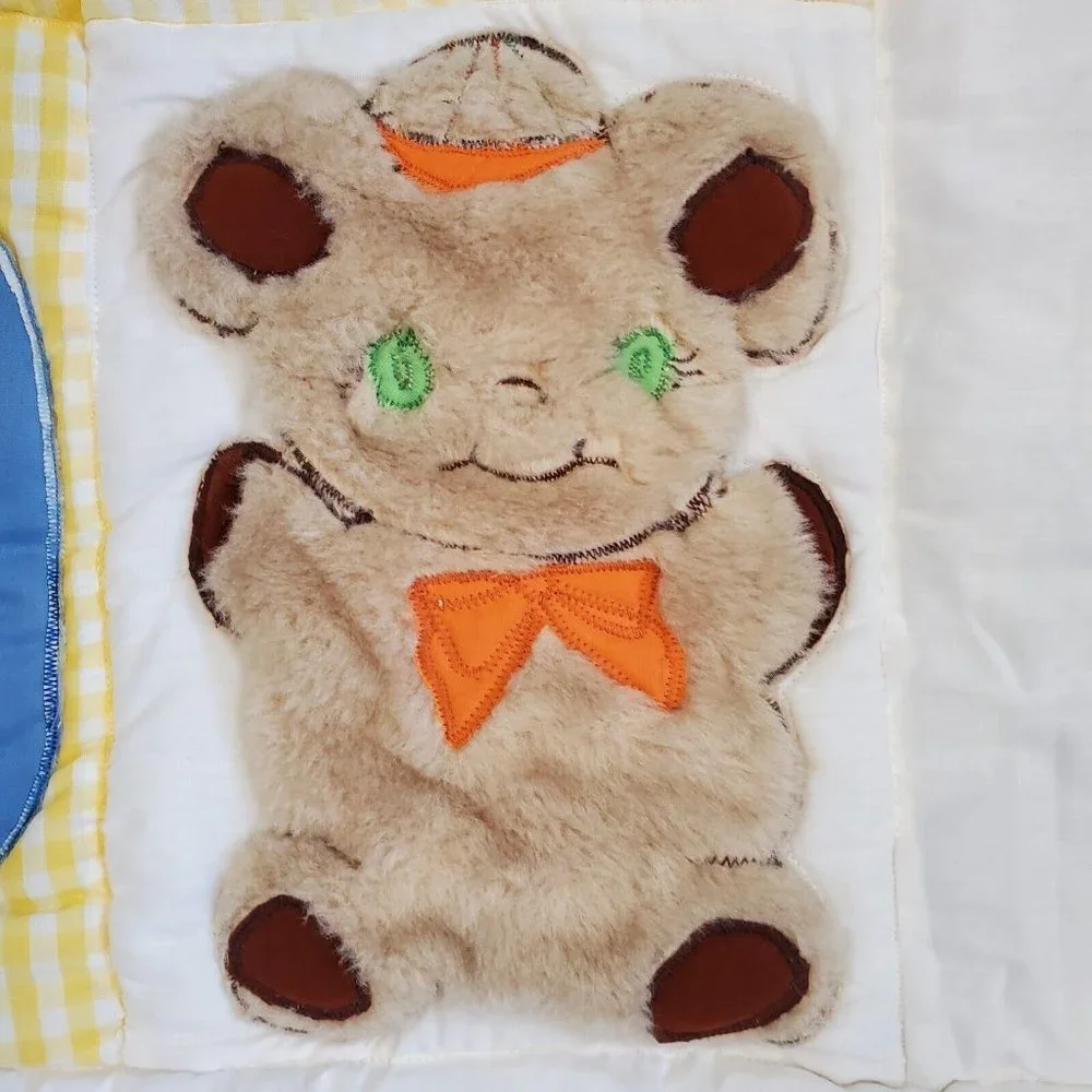 Vintage ABC Animal Nany Nursery Quilt Tapestry Yellow Plaid Wall Hanging 44 X 51